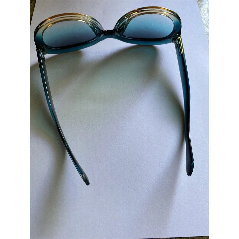 Women's Beige And Teal Green Round Sun Glasses